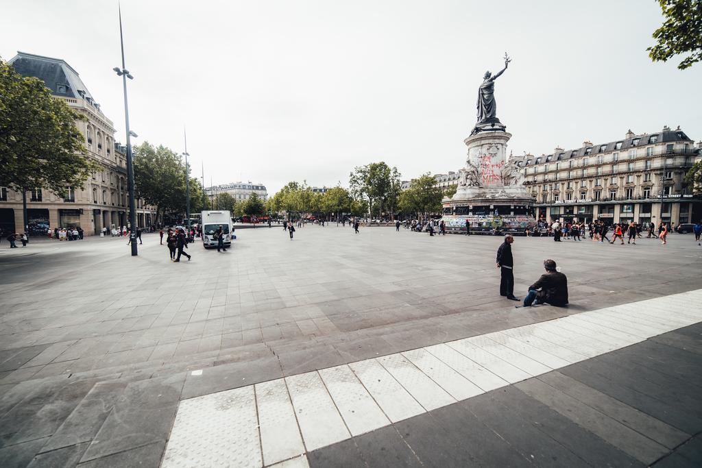 Hotel De L'Exposition - Republique Paris Exterior photo
