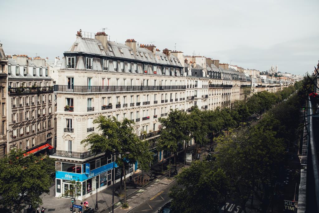 Hotel De L'Exposition - Republique Paris Exterior photo